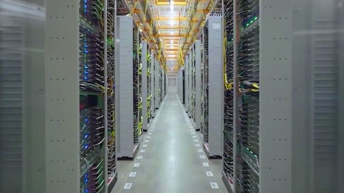 Reno County commissioners reject battery storage, data center bans - AOL