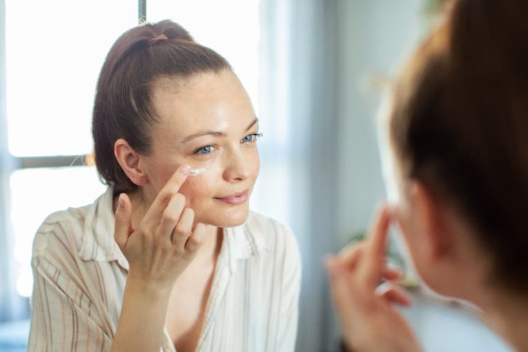 Beauty snobs swear this 'miracle' eye cream lightens dark circles in one use— and now it's 40% off
