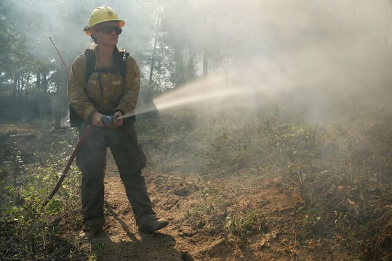 In record US wildfire season, firefighter entrapments hit 20-year high