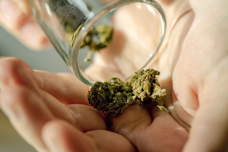 More Americans are having trouble cutting back on cannabis, study finds