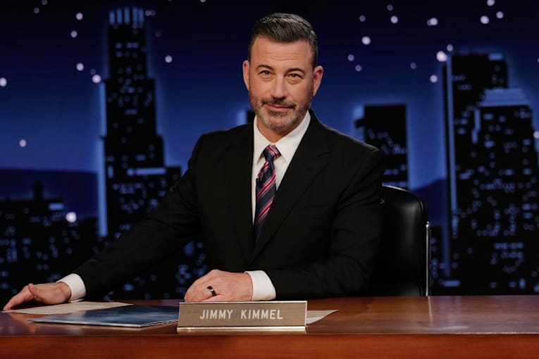 Jimmy Kimmel discusses retirement, with support from his executive producer wife