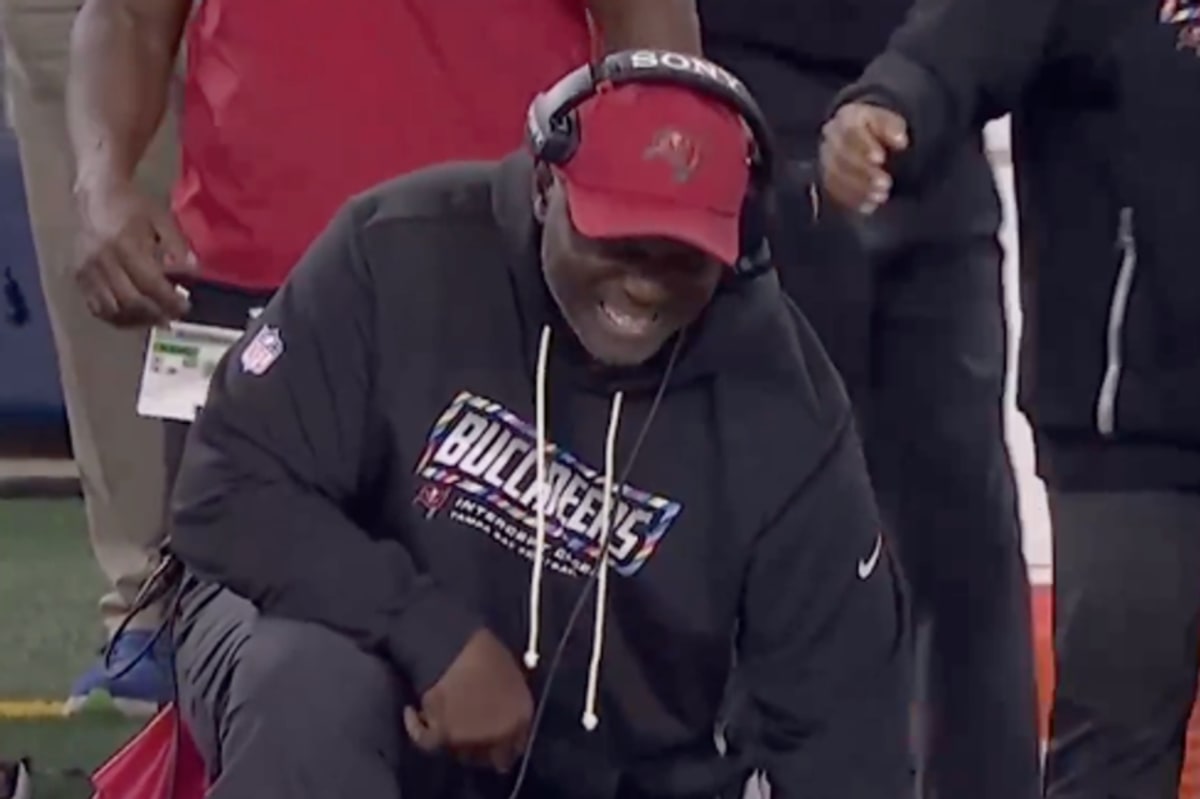 ESPN reporter issues health update on Todd Bowles after 'concerns' over ...