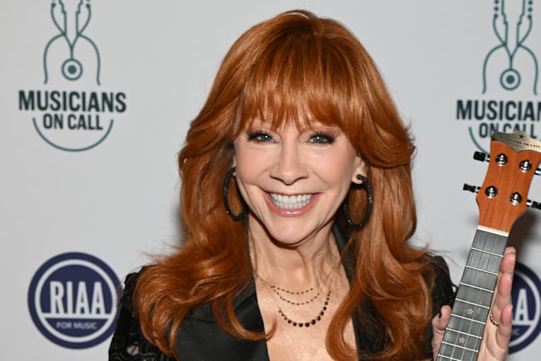 Reba McEntire's biggest hair regret was a major '80s beauty trend