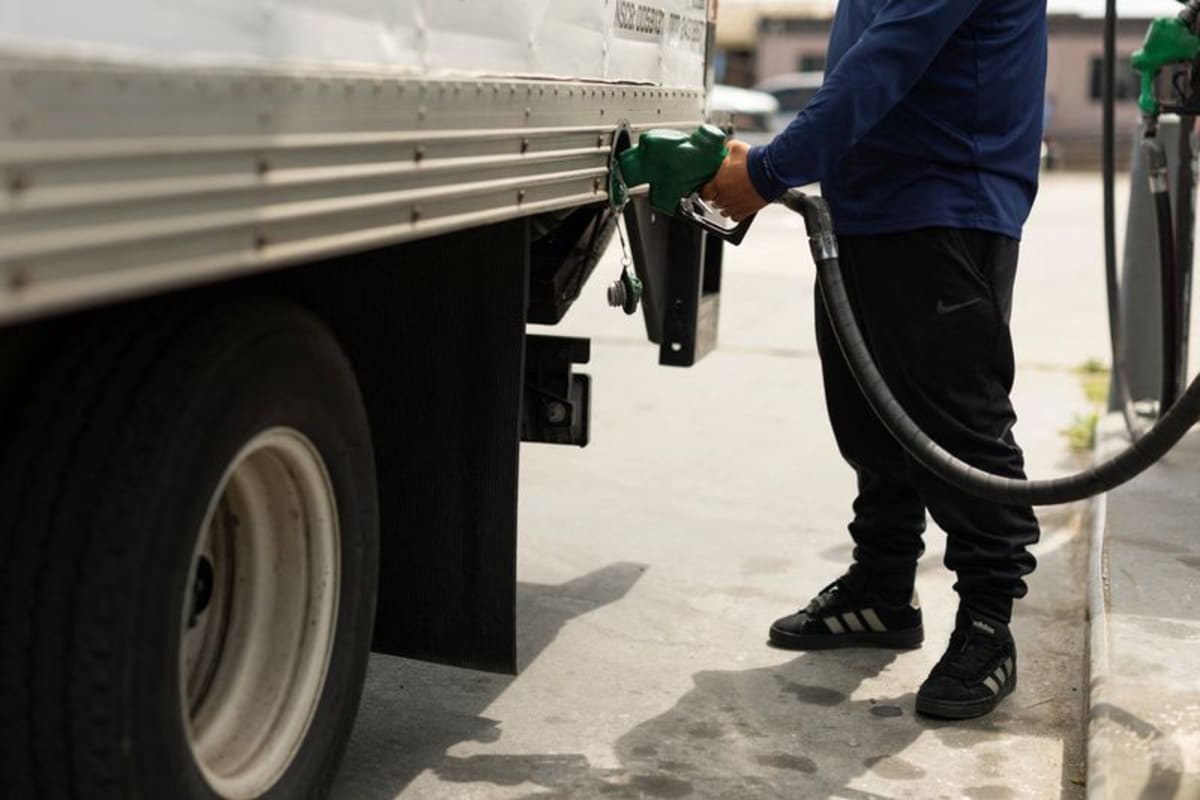 Photo: aol.com Trump Advisers Analyze Diesel Export Ban As Prices Hit Record