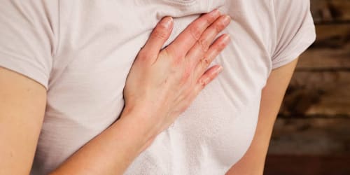 Doctors share 3 health conditions that can mimic heartburn symptoms
