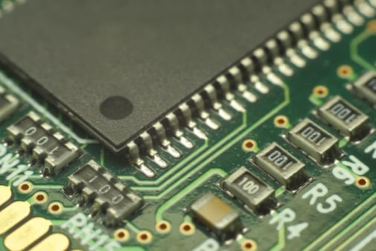 Arm Surges 13% as Meta’s Muse Agent Reignites CPU Demand Bet; Intel ...