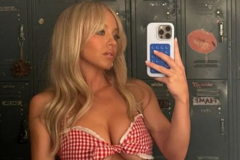 Sydney Sweeney is a next-level superhero in latex Wonder Woman bodysuit