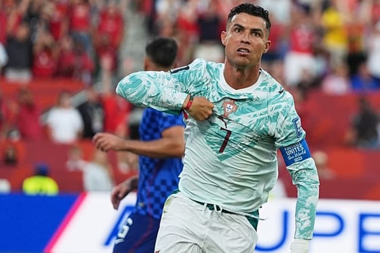Hat er "Bismillah“ gesagt? Ronaldos Elfmeter-Flüstern löst weltweite Debatte aus