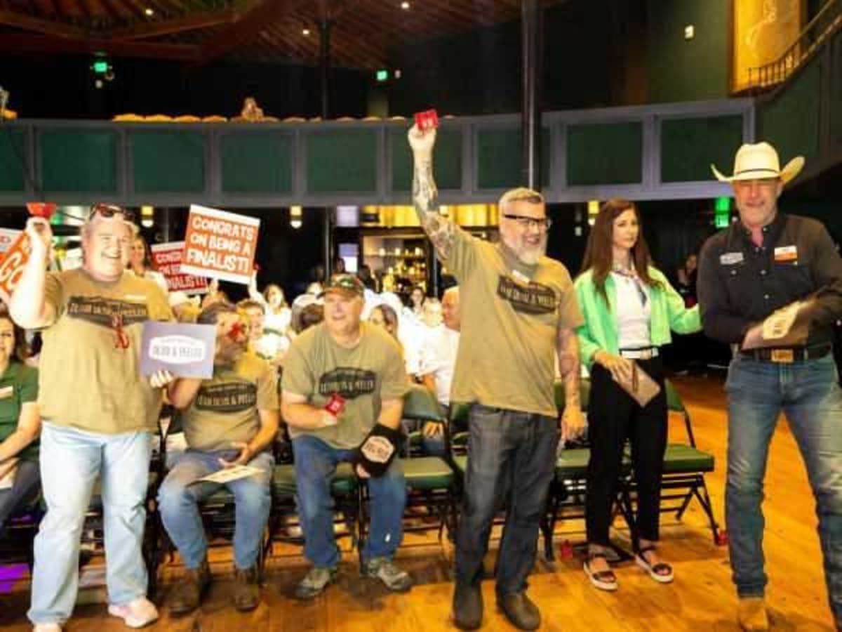 Floresville beef company wins $10K prize in H-E-B contest - AOL