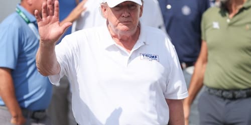 Trump posted touched-up version of his golf photo, making him appear younger and slimmer