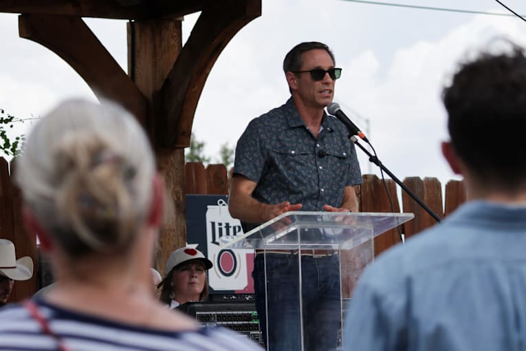 Former GOP justices back Democrat in Texas attorney general race